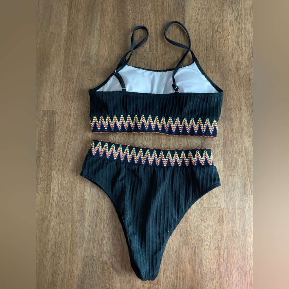 Black Ribbed Two-Piece Bikini with Colorful Chevron Trim - Picture 2 of 4